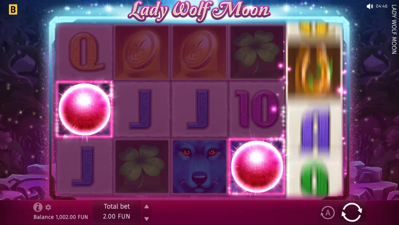 Lady Wolf Moon Slot